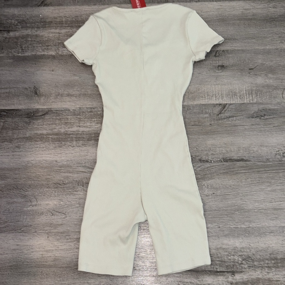 Guess romper - Picture 5 of 6